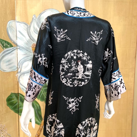 Antique silk Chinese Asian hand embroidered jacket robe chinoiserie - Picture 10 of 15